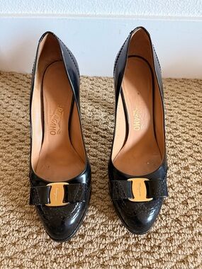 Salvatore Ferragamo Black Patent Leather Bow Pumps with Gold Accent